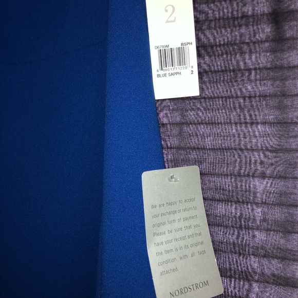 Beautiful Donna Morgan Dress size 2 - Picture 3 of 6